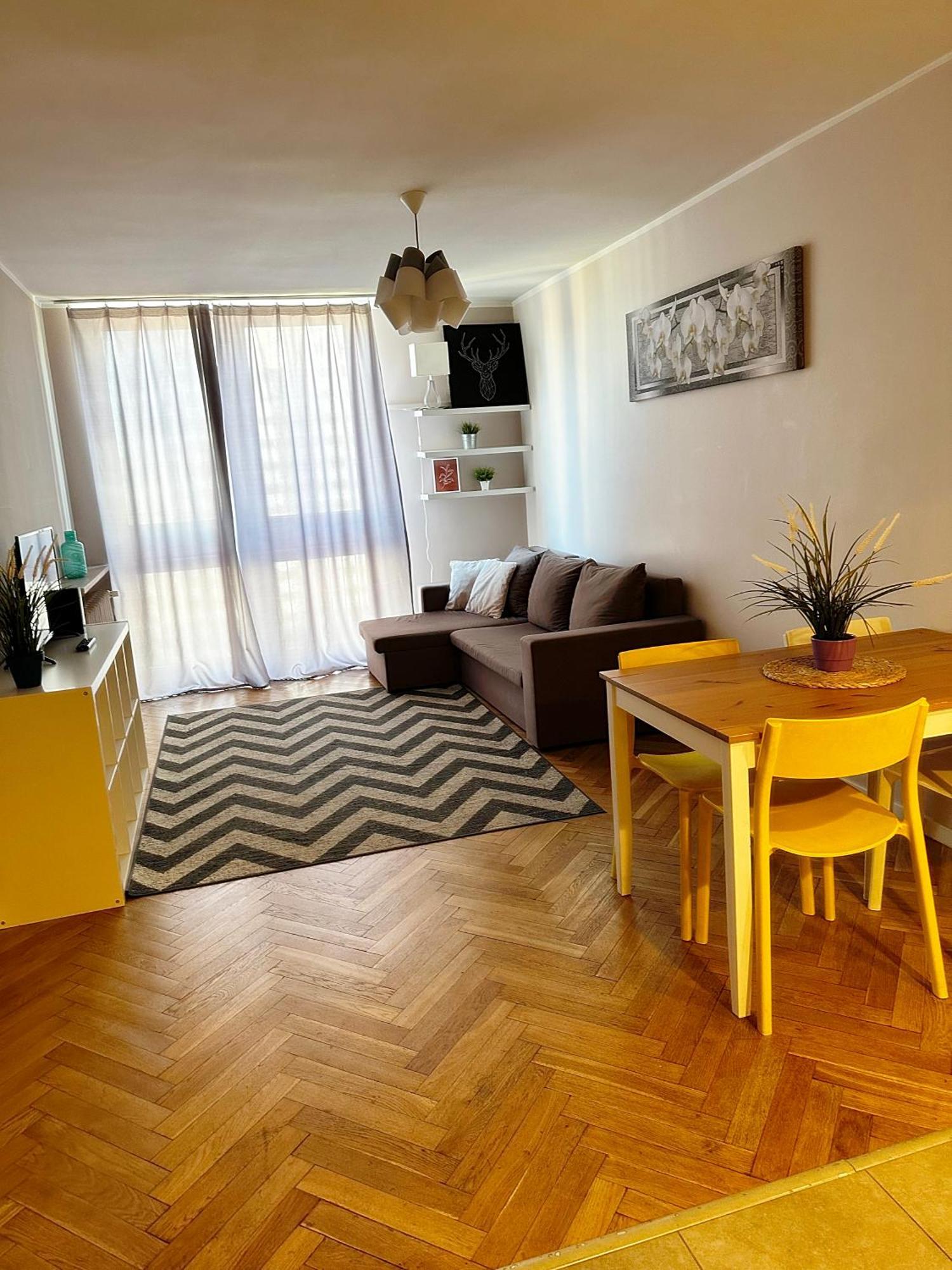 Coser Apartamenty Grzybowska Varsóvia Exterior foto